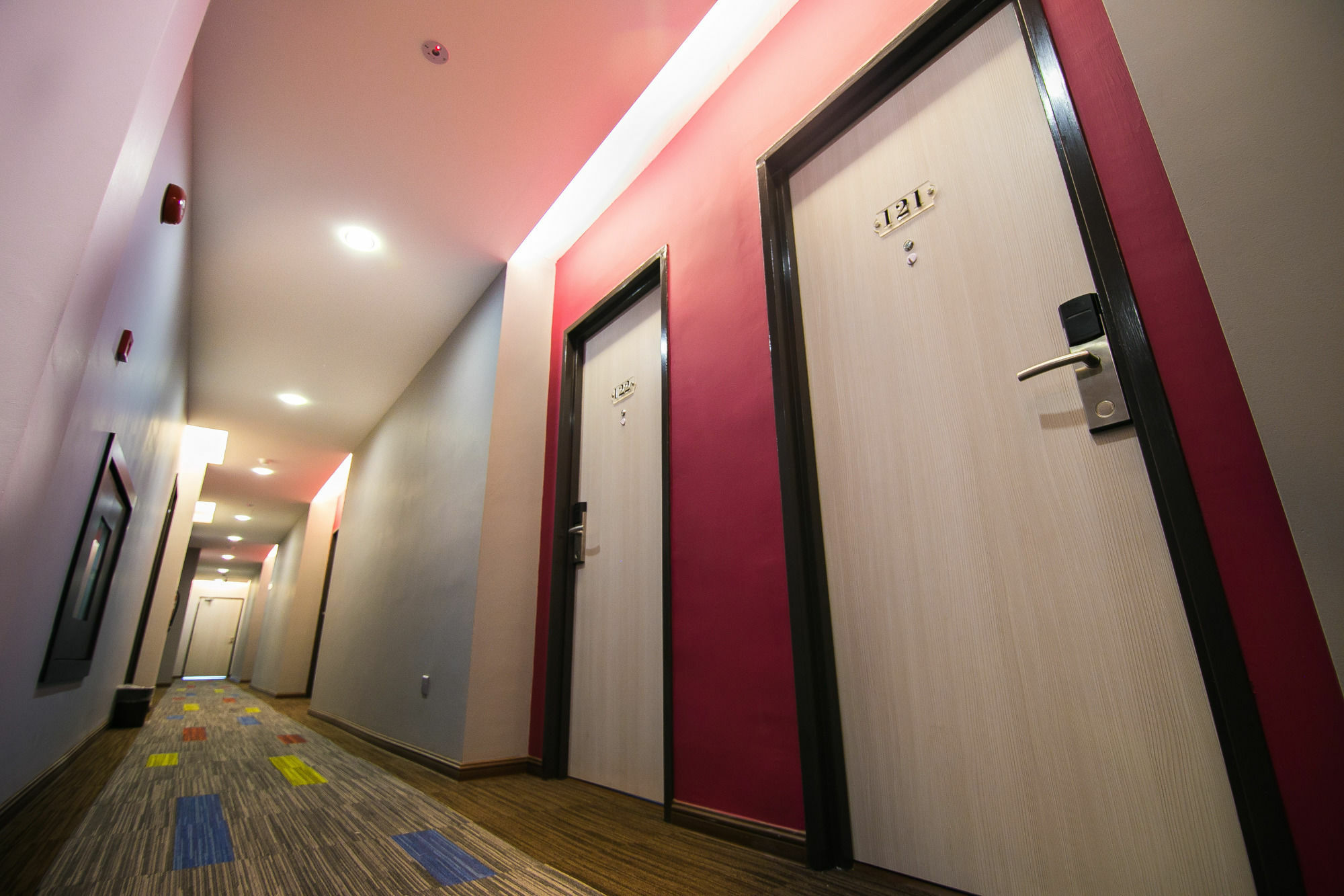 Indra Hotel - Boutique Suites Ipoh Exteriör bild