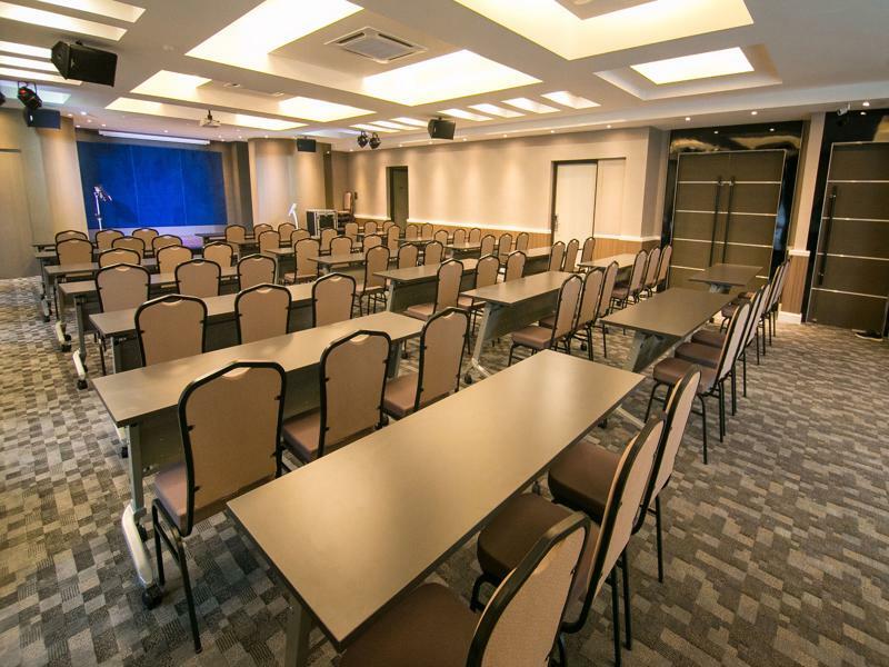 Indra Hotel - Boutique Suites Ipoh Exteriör bild